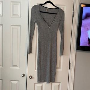 grey dress, great for this time